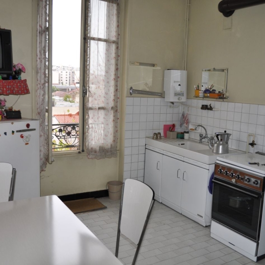  Annonces VAULX EN VELIN : Appartement | VILLEURBANNE (69100) | 35 m2 | 105 000 &euro; 