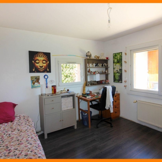  Annonces VAULX EN VELIN : Maison / Villa | NIEVROZ (01120) | 140 m2 | 395 000 &euro; 