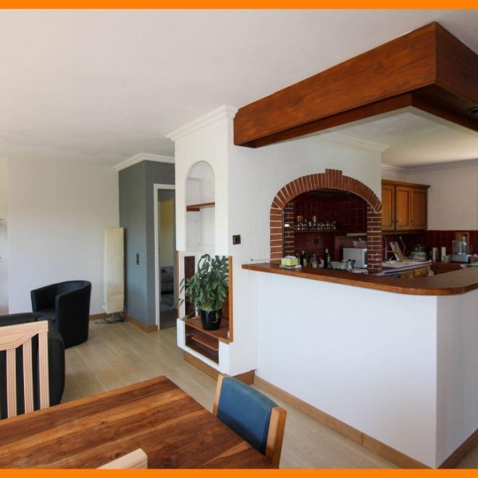  Annonces VAULX EN VELIN : Maison / Villa | NIEVROZ (01120) | 140 m2 | 395 000 &euro; 