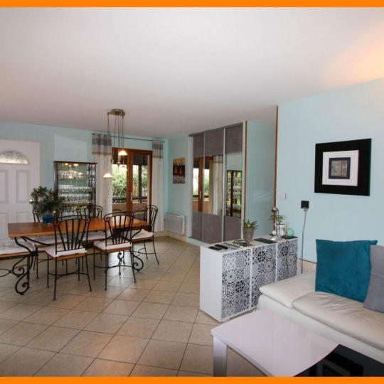  Annonces VAULX EN VELIN : Maison / Villa | LA BOISSE (01120) | 100 m2 | 490 000 &euro; 