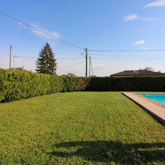  Annonces VAULX EN VELIN : Ground | NIEVROZ (01120) | 0 m2 | 188 000 &euro; 