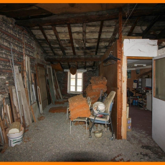  Annonces VAULX EN VELIN : Maison / Villa | MONTLUEL (01120) | 139 m2 | 215 000 &euro; 