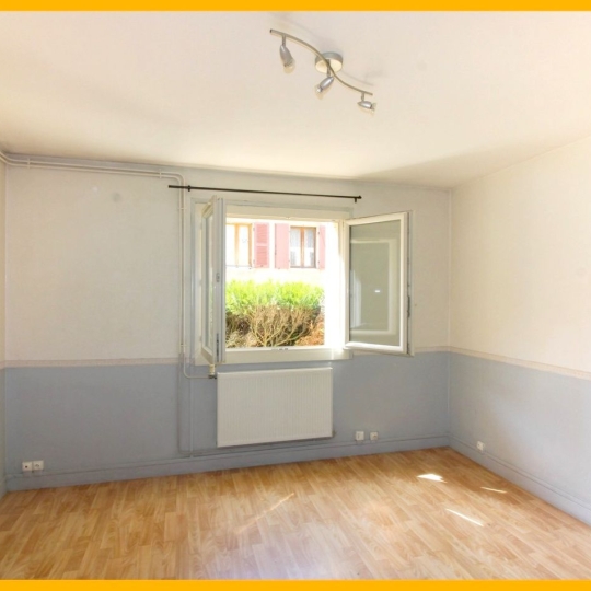  Annonces VAULX EN VELIN : Appartement | BEYNOST (01700) | 45 m2 | 140 000 &euro; 