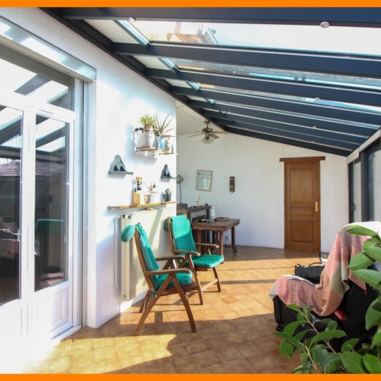  Annonces VAULX EN VELIN : Maison / Villa | MIRIBEL (01700) | 116 m2 | 395 000 &euro; 