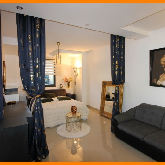  Annonces VAULX EN VELIN : Maison / Villa | LA BOISSE (01120) | 205 m2 | 630 000 &euro; 