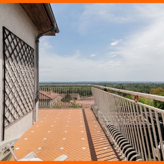  Annonces VAULX EN VELIN : Maison / Villa | NEYRON (01700) | 112 m2 | 390 000 &euro; 