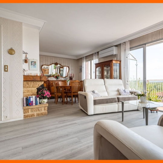  Annonces VAULX EN VELIN : Maison / Villa | NEYRON (01700) | 112 m2 | 390 000 &euro; 