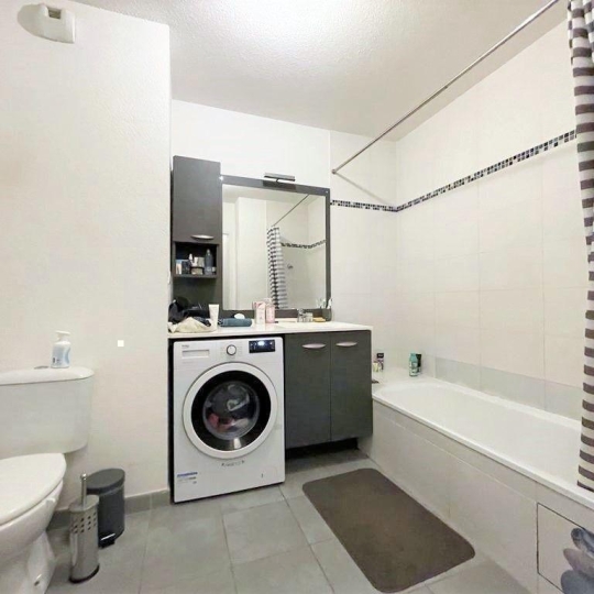  Annonces VAULX EN VELIN : Autres | LYON (69007) | 43 m2 | 249 000 &euro; 