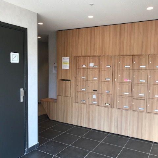  Annonces VAULX EN VELIN : Appartement | BONNEVILLE (74130) | 46 m2 | 219 000 &euro; 