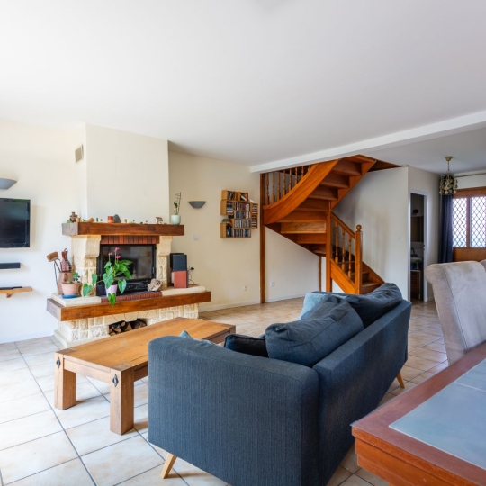  Annonces VAULX EN VELIN : House | FRANCHEVILLE (69340) | 147 m2 | 630 000 &euro; 
