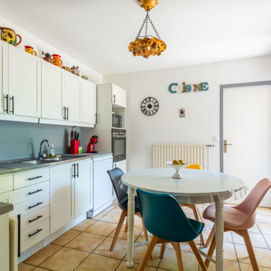  Annonces VAULX EN VELIN : House | FRANCHEVILLE (69340) | 147 m2 | 630 000 &euro; 