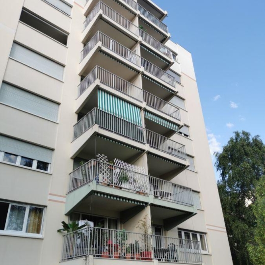  Annonces VAULX EN VELIN : Apartment | SAINTE-FOY-LES-LYON (69110) | 61 m2 | 189 000 € 