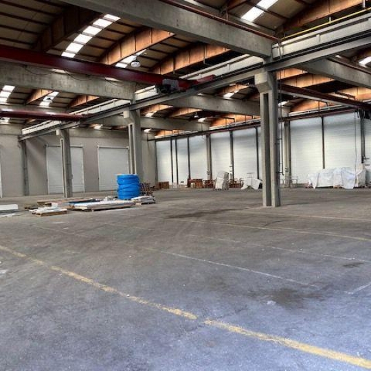  Annonces VAULX EN VELIN : Local / Bureau | LYON (69001) | 2 600 m2 | 14 613 &euro; 
