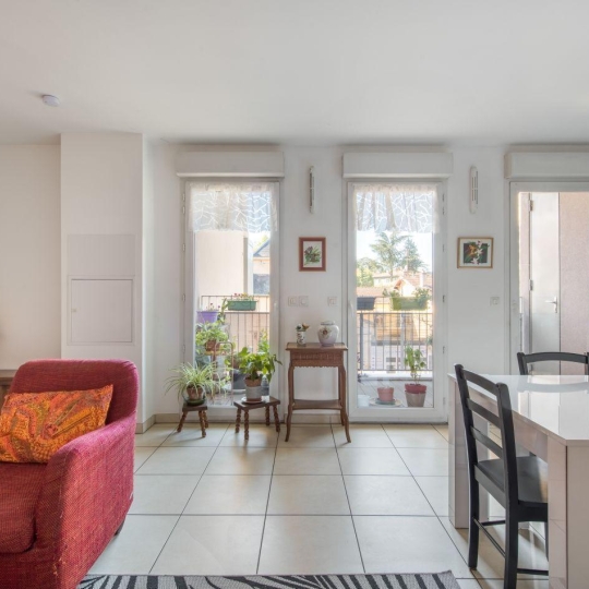  Annonces VAULX EN VELIN : Appartement | BRON (69500) | 62 m2 | 239 000 &euro; 