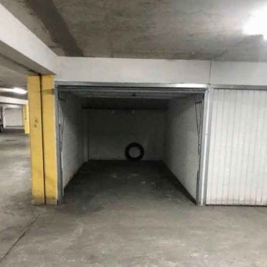  Annonces VAULX EN VELIN : Garage / Parking | VILLEURBANNE (69100) | 13 m2 | 21 000 &euro; 