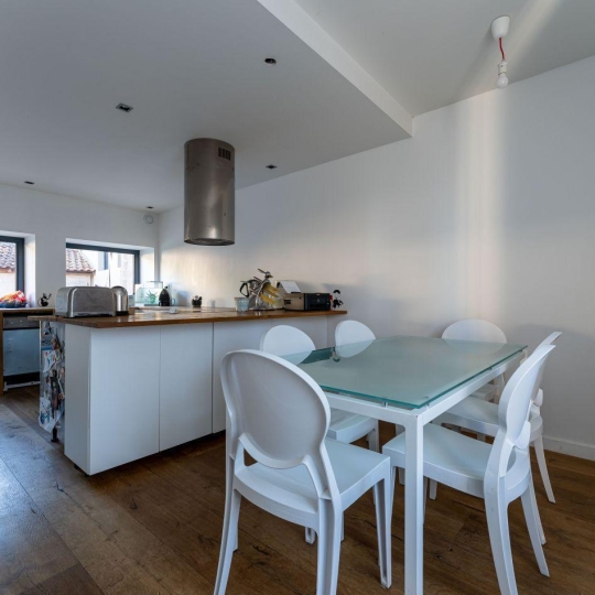  Annonces VAULX EN VELIN : Maison / Villa | LIMONEST (69760) | 150 m2 | 484 000 &euro; 