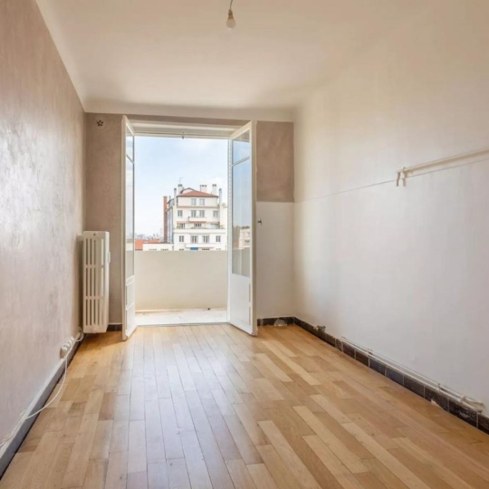  Annonces VAULX EN VELIN : Appartement | LYON (69006) | 70 m2 | 375 000 &euro; 