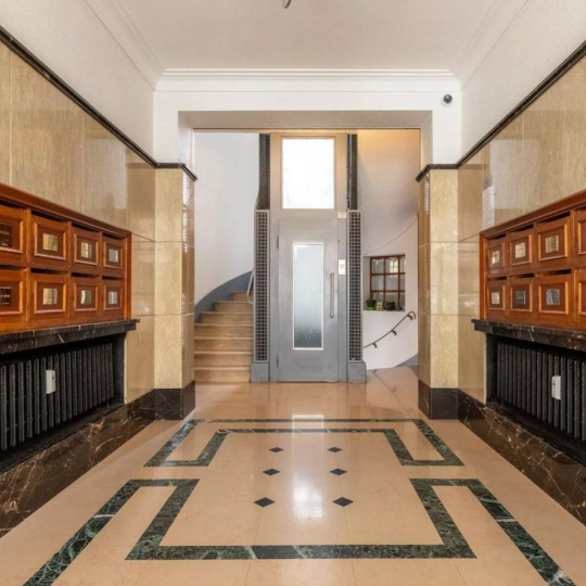  Annonces VAULX EN VELIN : Apartment | LYON (69006) | 70 m2 | 365 000 &euro; 