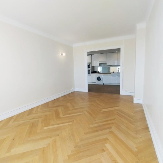  Annonces VAULX EN VELIN : Apartment | LYON (69006) | 70 m2 | 365 000 &euro; 