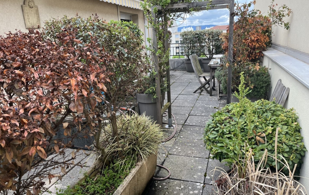 Annonces VAULX EN VELIN : Apartment | LYON (69004) | 93 m2 | 590 000 &euro; 