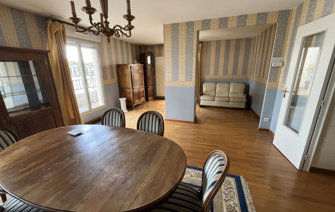 Annonces VAULX EN VELIN : Apartment | LYON (69004) | 93 m2 | 590 000 &euro; 
