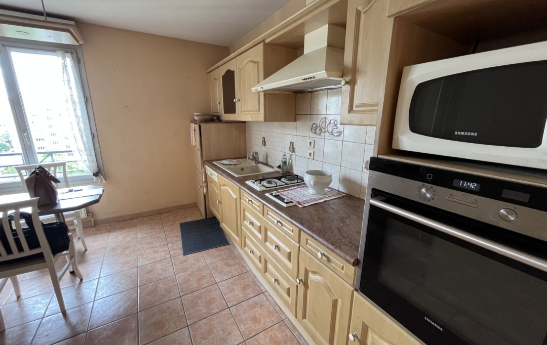 Annonces VAULX EN VELIN : Apartment | LYON (69004) | 93 m2 | 590 000 &euro; 
