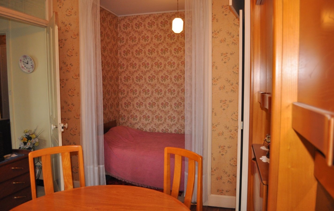 Annonces VAULX EN VELIN : Appartement | VILLEURBANNE (69100) | 35 m2 | 105 000 &euro; 
