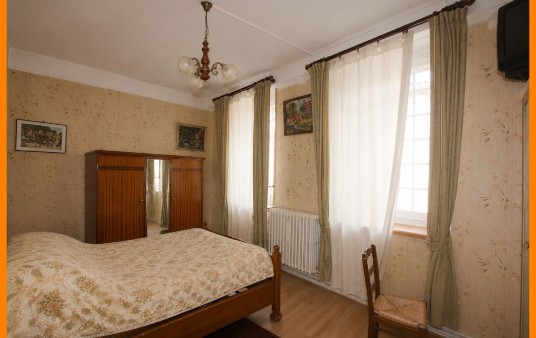 Annonces VAULX EN VELIN : Maison / Villa | MONTLUEL (01120) | 139 m2 | 215 000 &euro; 