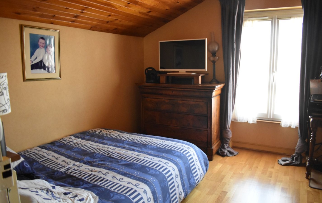 Annonces VAULX EN VELIN : Maison / Villa | MIRIBEL (01700) | 116 m2 | 395 000 &euro; 