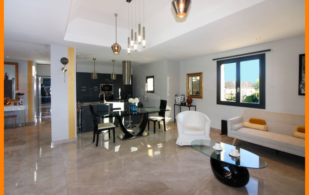 Annonces VAULX EN VELIN : Maison / Villa | LA BOISSE (01120) | 205 m2 | 630 000 &euro; 