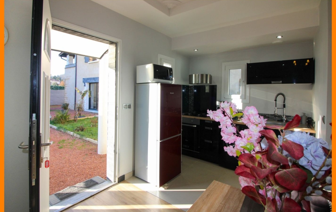 Annonces VAULX EN VELIN : Maison / Villa | LA BOISSE (01120) | 205 m2 | 630 000 &euro; 