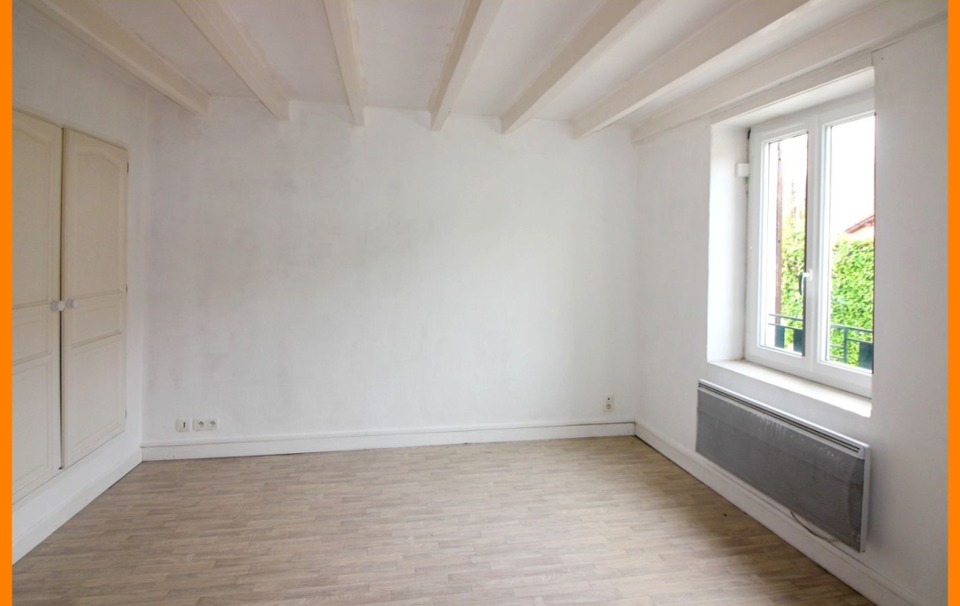Annonces VAULX EN VELIN : Maison / Villa | MONTLUEL (01120) | 47 m2 | 123 000 &euro; 