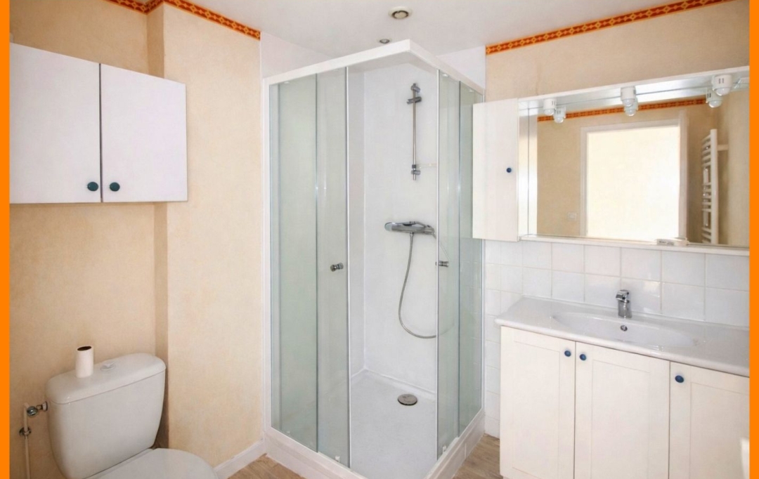 Annonces VAULX EN VELIN : Maison / Villa | MONTLUEL (01120) | 47 m2 | 123 000 &euro; 