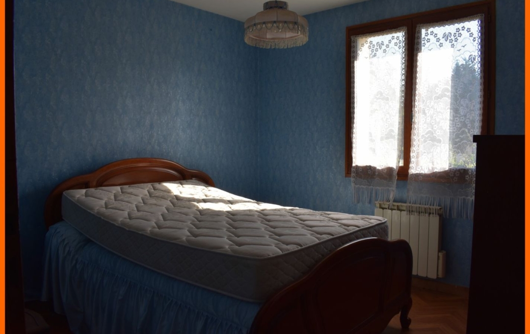 Annonces VAULX EN VELIN : Maison / Villa | MONTLUEL (01120) | 63 m2 | 279 000 &euro; 