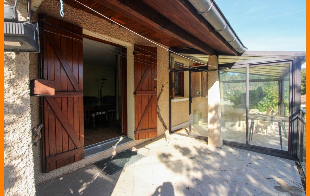 Annonces VAULX EN VELIN : Maison / Villa | MONTLUEL (01120) | 63 m2 | 279 000 &euro; 