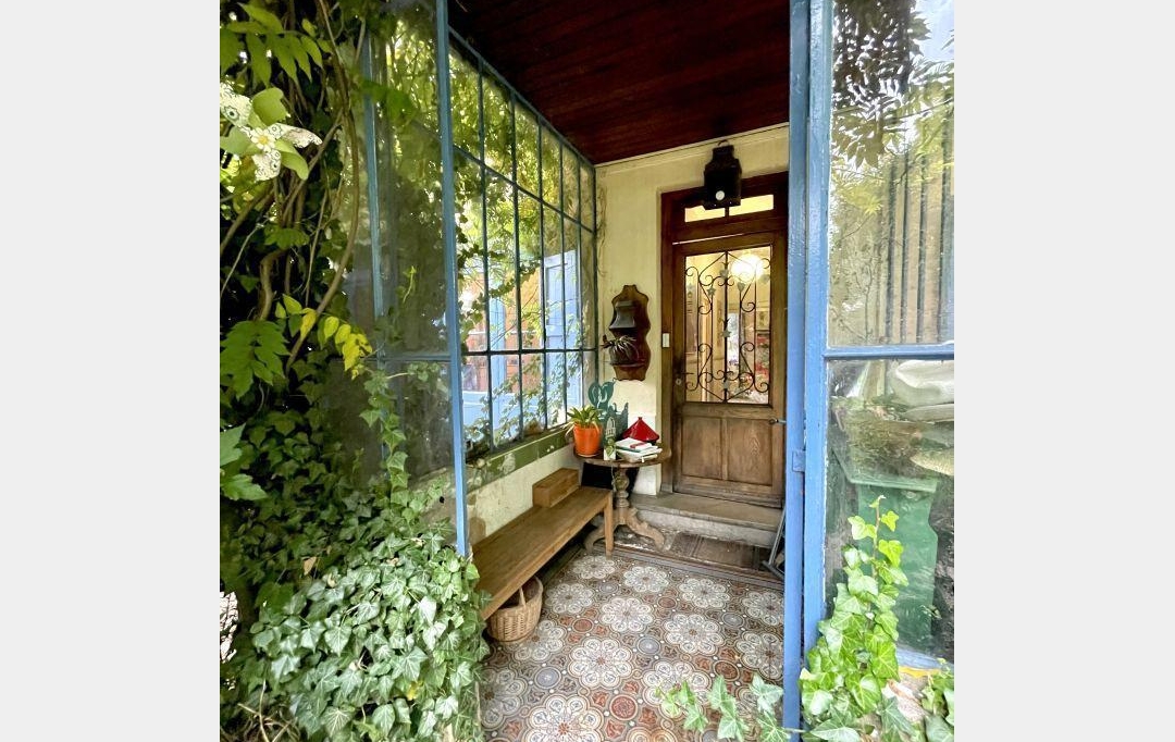 Annonces VAULX EN VELIN : Maison / Villa | LYON (69005) | 180 m2 | 1 190 000 &euro; 