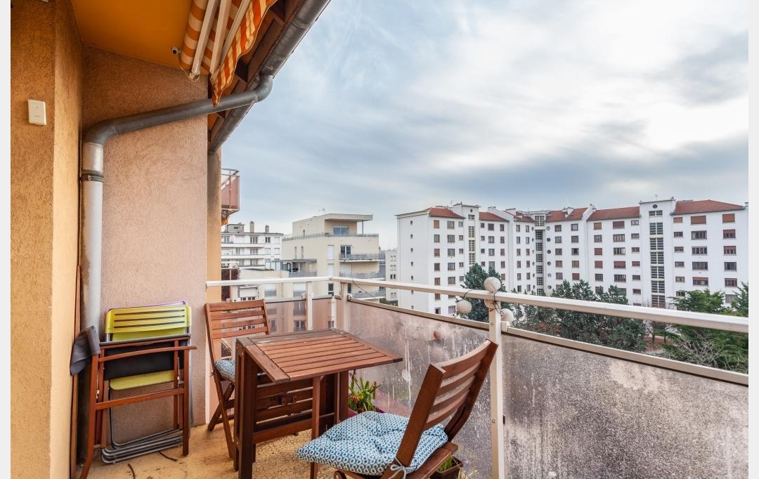 Annonces VAULX EN VELIN : Appartement | LYON (69008) | 106 m2 | 299 000 &euro; 