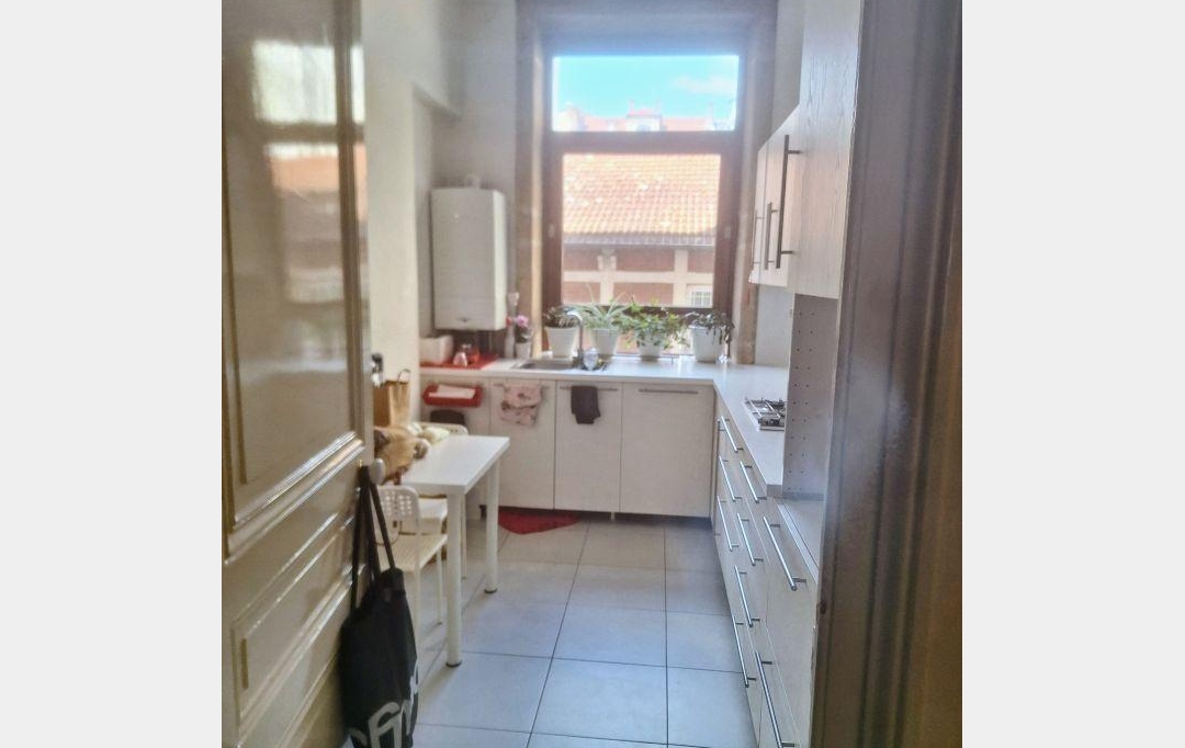 Annonces VAULX EN VELIN : Appartement | LYON (69006) | 158 m2 | 850 000 &euro; 