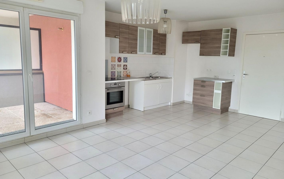 Annonces VAULX EN VELIN : Appartement | CALUIRE-ET-CUIRE (69300) | 59 m2 | 249 000 &euro; 
