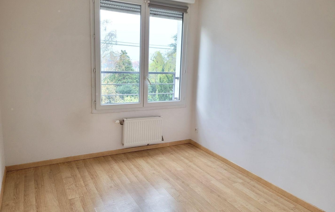 Annonces VAULX EN VELIN : Appartement | CALUIRE-ET-CUIRE (69300) | 59 m2 | 249 000 &euro; 