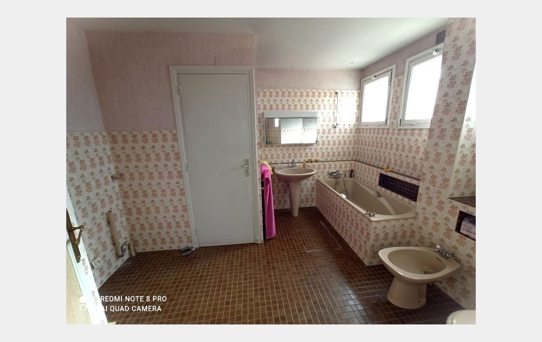 Annonces VAULX EN VELIN : Appartement | VILLEURBANNE (69100) | 133 m2 | 379 000 &euro; 