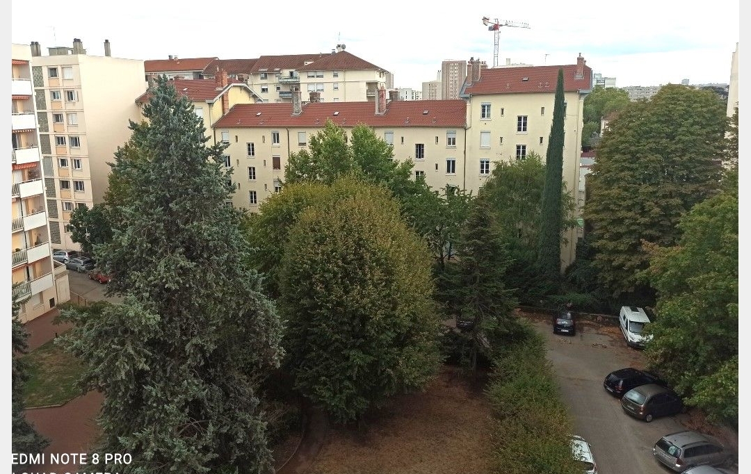 Annonces VAULX EN VELIN : Appartement | VILLEURBANNE (69100) | 133 m2 | 379 000 &euro; 
