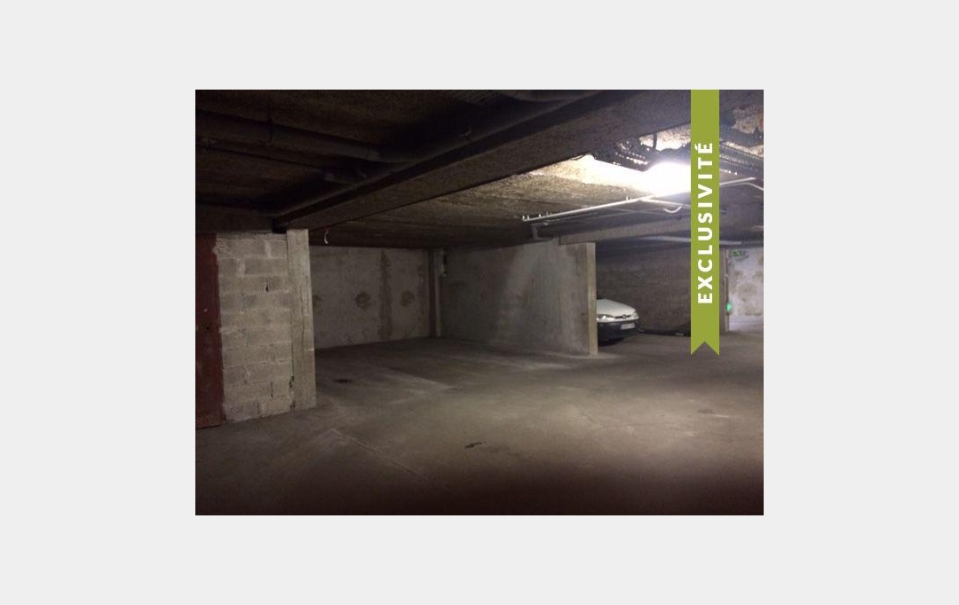 Annonces VAULX EN VELIN : Garage / Parking | VILLEURBANNE (69100) | 0 m2 | 15 555 &euro; 