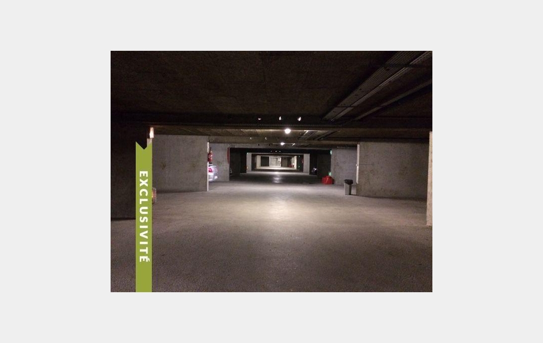 Annonces VAULX EN VELIN : Garage / Parking | VILLEURBANNE (69100) | 0 m2 | 15 555 &euro; 