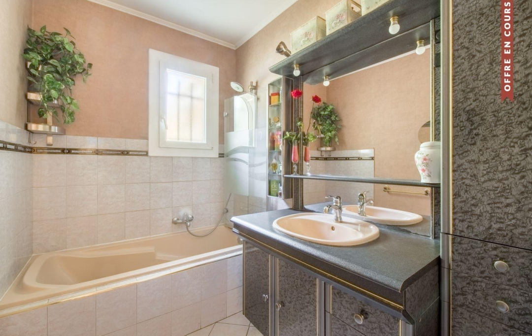 Annonces VAULX EN VELIN : House | DAGNEUX (01120) | 154 m2 | 449 000 &euro; 