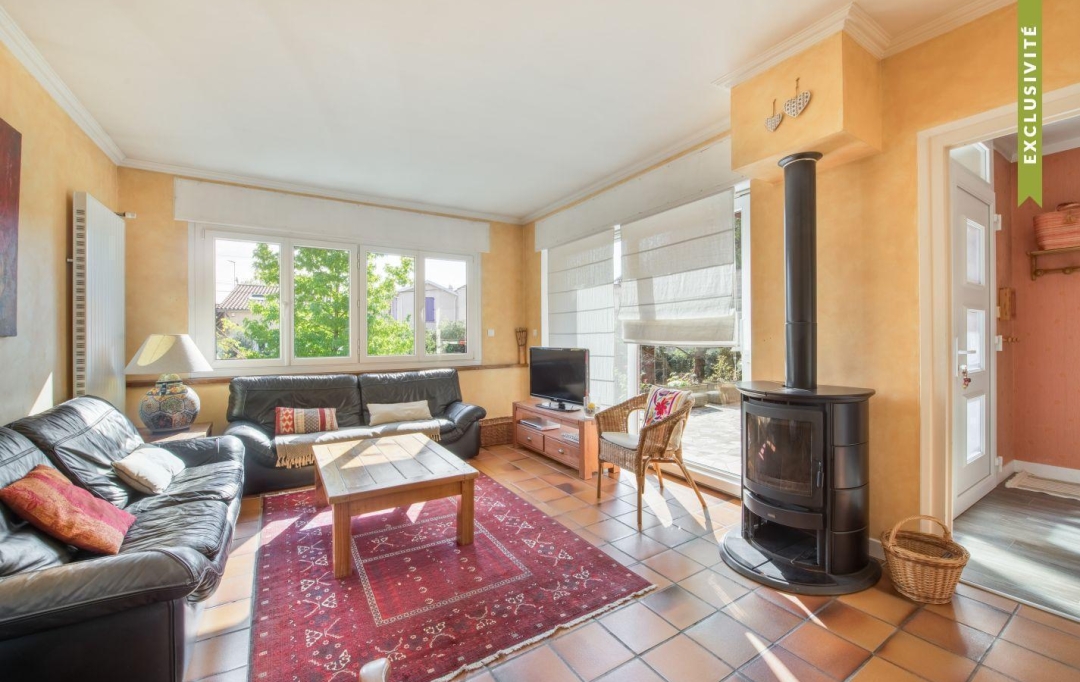 Annonces VAULX EN VELIN : Maison / Villa | BRON (69500) | 194 m2 | 760 000 &euro; 