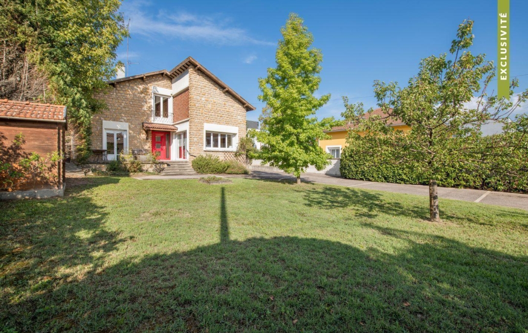 Annonces VAULX EN VELIN : Maison / Villa | BRON (69500) | 194 m2 | 760 000 &euro; 