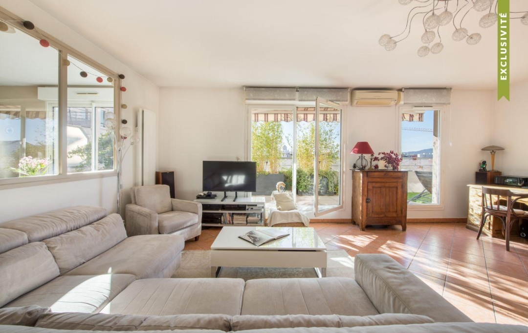 Annonces VAULX EN VELIN : Autres | VILLEURBANNE (69100) | 91 m2 | 530 000 &euro; 