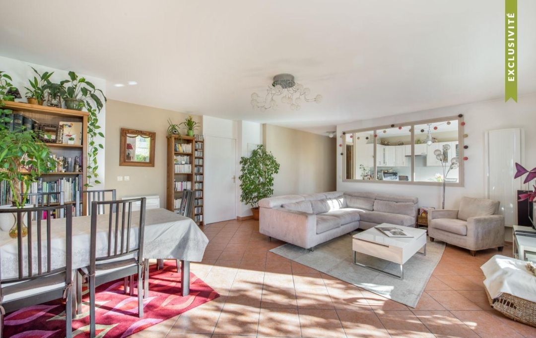 Annonces VAULX EN VELIN : Autres | VILLEURBANNE (69100) | 91 m2 | 530 000 &euro; 