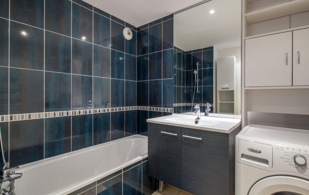 Annonces VAULX EN VELIN : Appartement | BRON (69500) | 62 m2 | 239 000 &euro; 